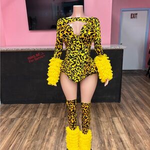 Yellow Leopard Print Women's Corset Performance Outfit